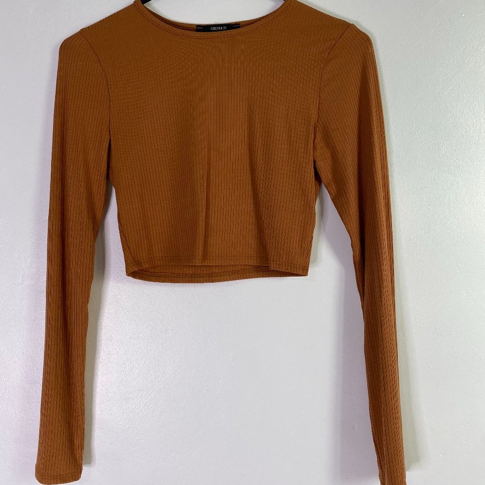 long sleeve crop top